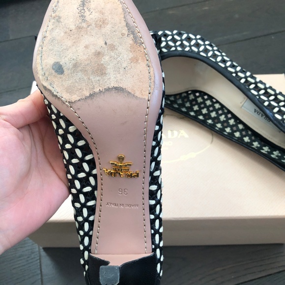 PRADA Laser Cut Leather Pumps - Picture 4 of 4